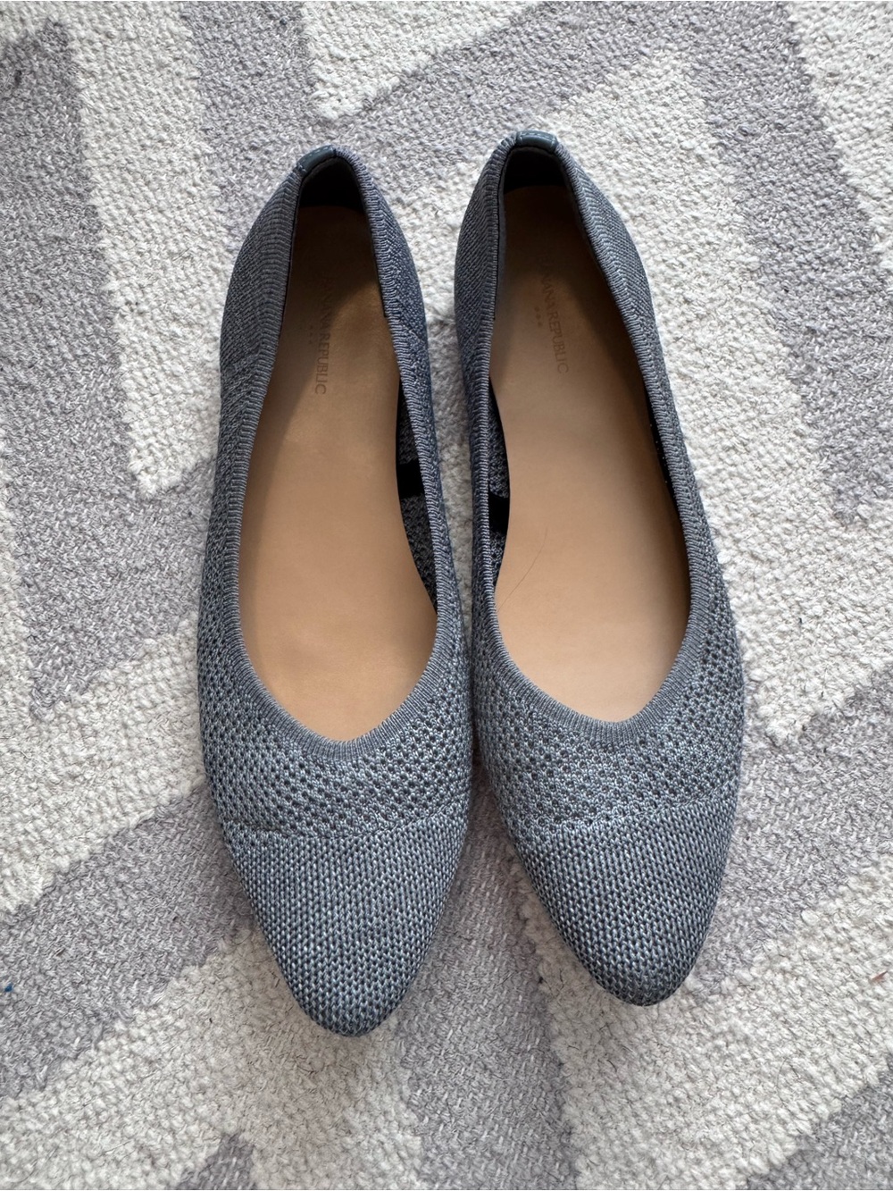 Banana Republic Pointed Knit Flats - Gray